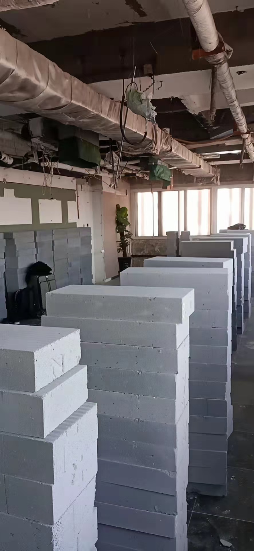 轻质砖隔墙现场效果1